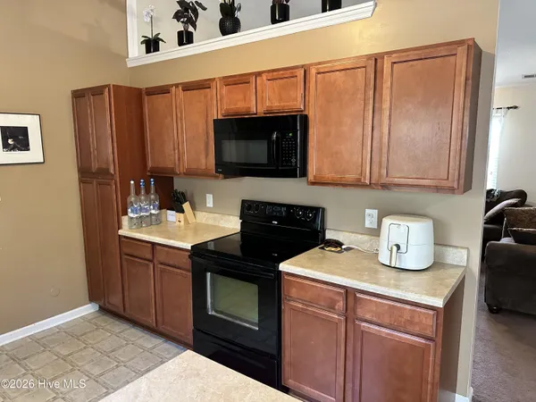 $2,000 | 203 Stockton Court, Richlands, NC 28574