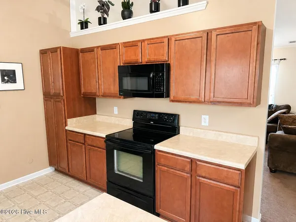$2,000 | 203 Stockton Court, Richlands, NC 28574