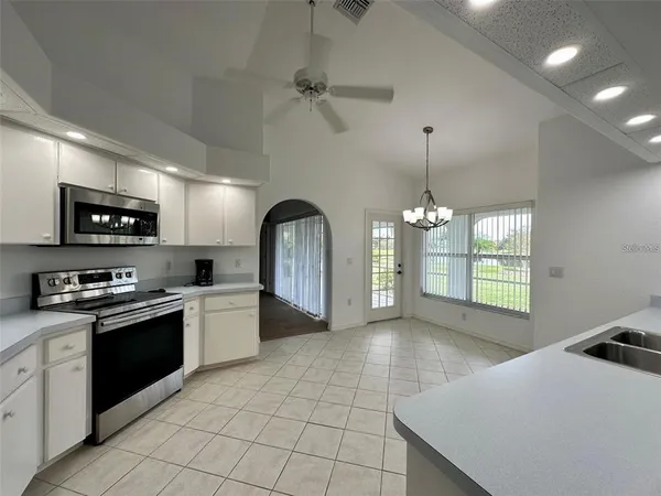 $2,150 | 2169 Onondaga Lane, Punta Gorda, FL 33983