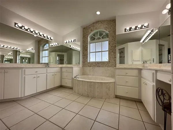 $2,150 | 2169 Onondaga Lane, Punta Gorda, FL 33983