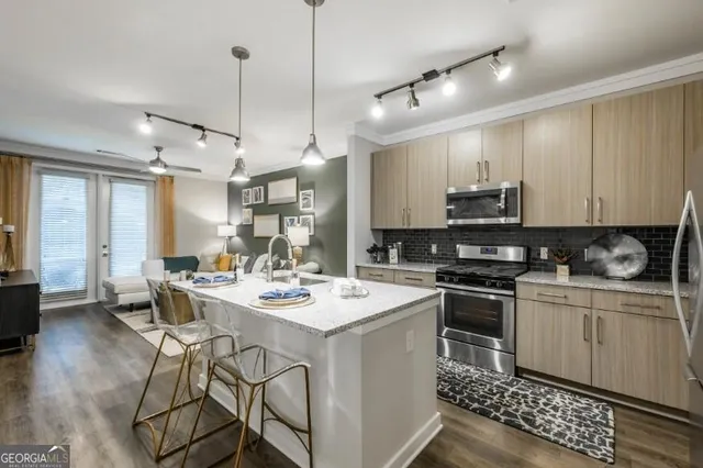 $1,608 | 1455 Spring Road Southeast, Unit 506, Smyrna, GA 30080