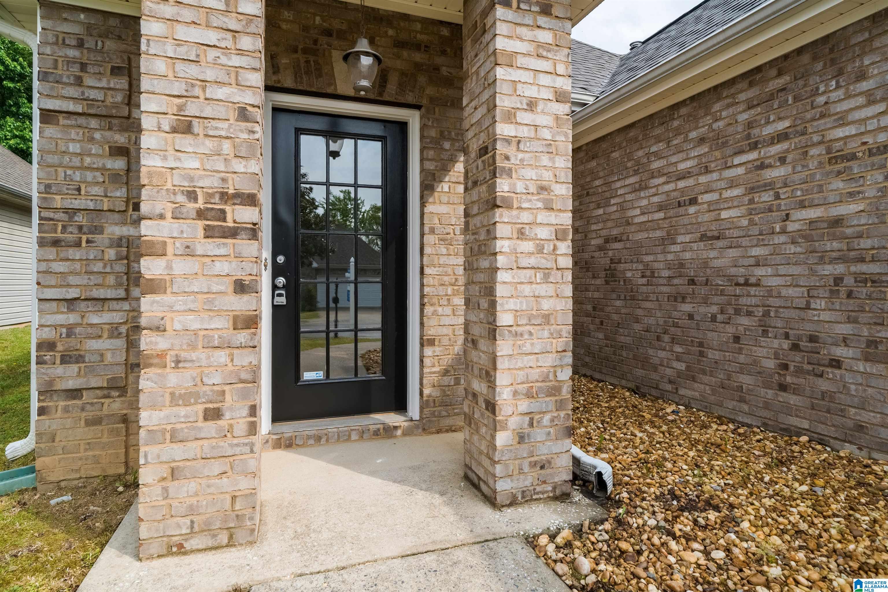 112 Highview Cove Pelham, AL 35124 - Photo 4 of 22