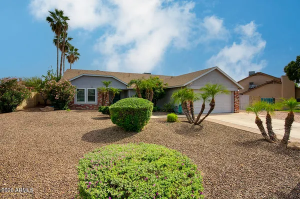 $449,900 | 7603 West Willow Avenue, Peoria, AZ 85381