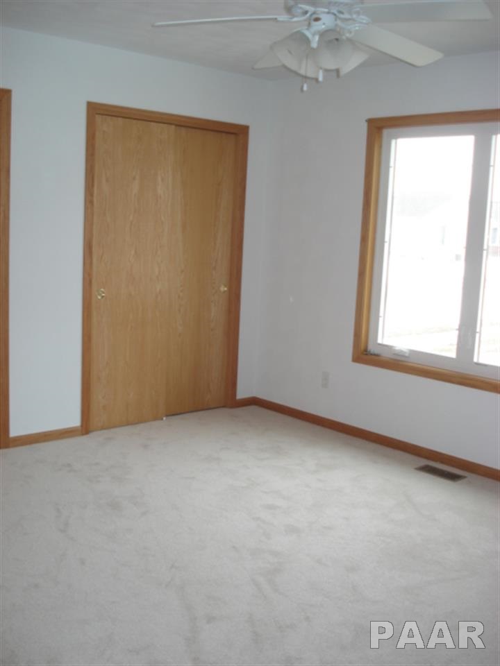 124 Comfort Way Washington, IL 61571 - Photo 11 of 15 Gallery Image 11
