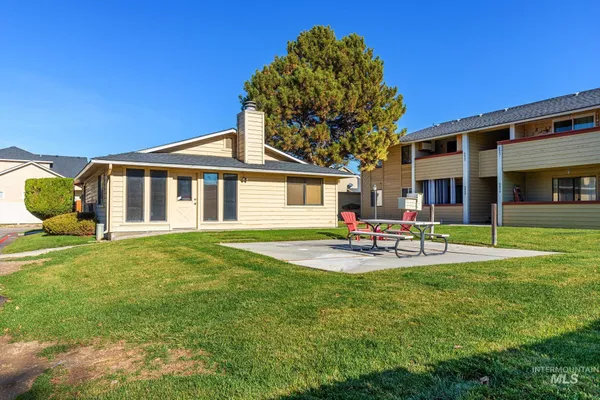 $249,990 | 6907 West Colehaven Lane, Boise, ID 83704