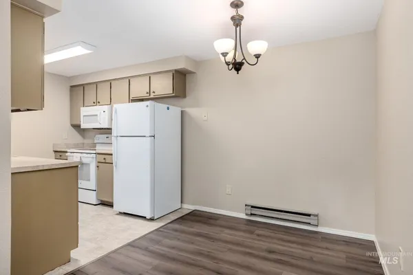 $249,990 | 6907 West Colehaven Lane, Boise, ID 83704