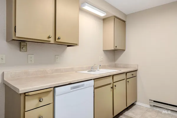 $249,990 | 6907 West Colehaven Lane, Boise, ID 83704