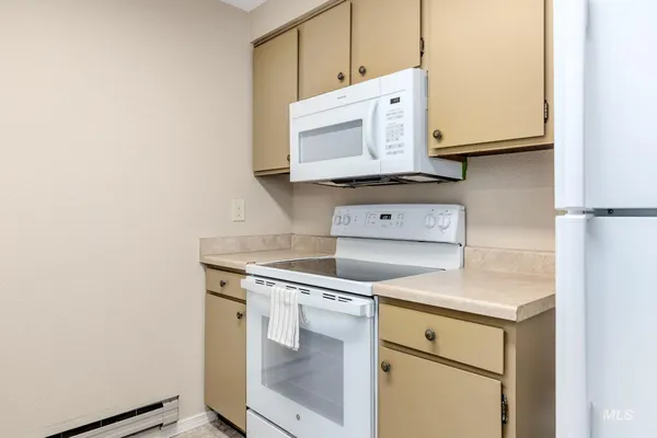 $249,990 | 6907 West Colehaven Lane, Boise, ID 83704