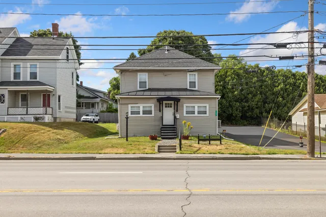 $310,000 | 162 College Avenue, Waterville, ME 04901