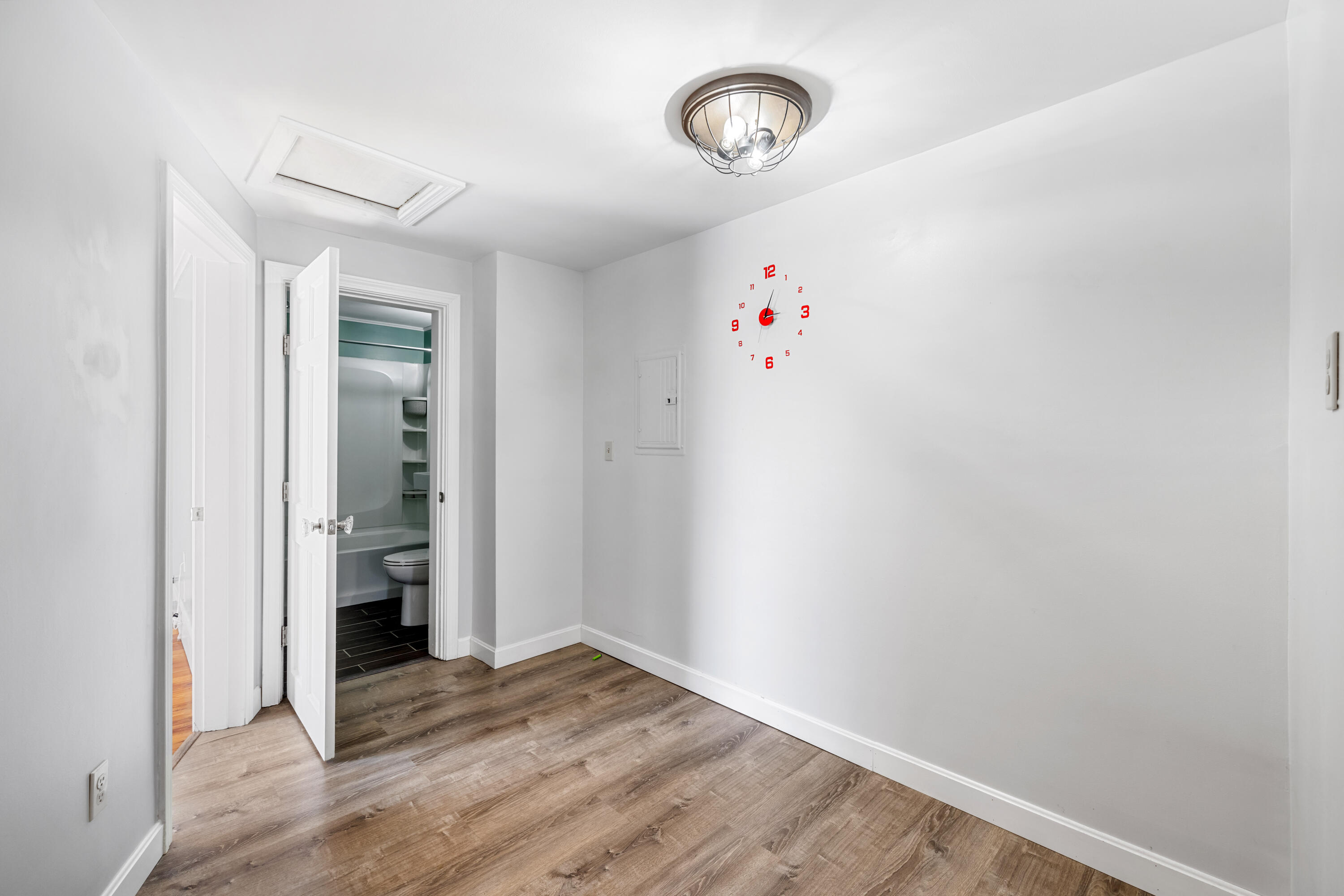 162 College Avenue Waterville, ME 04901 - Photo 35 of 42 3G0A7610