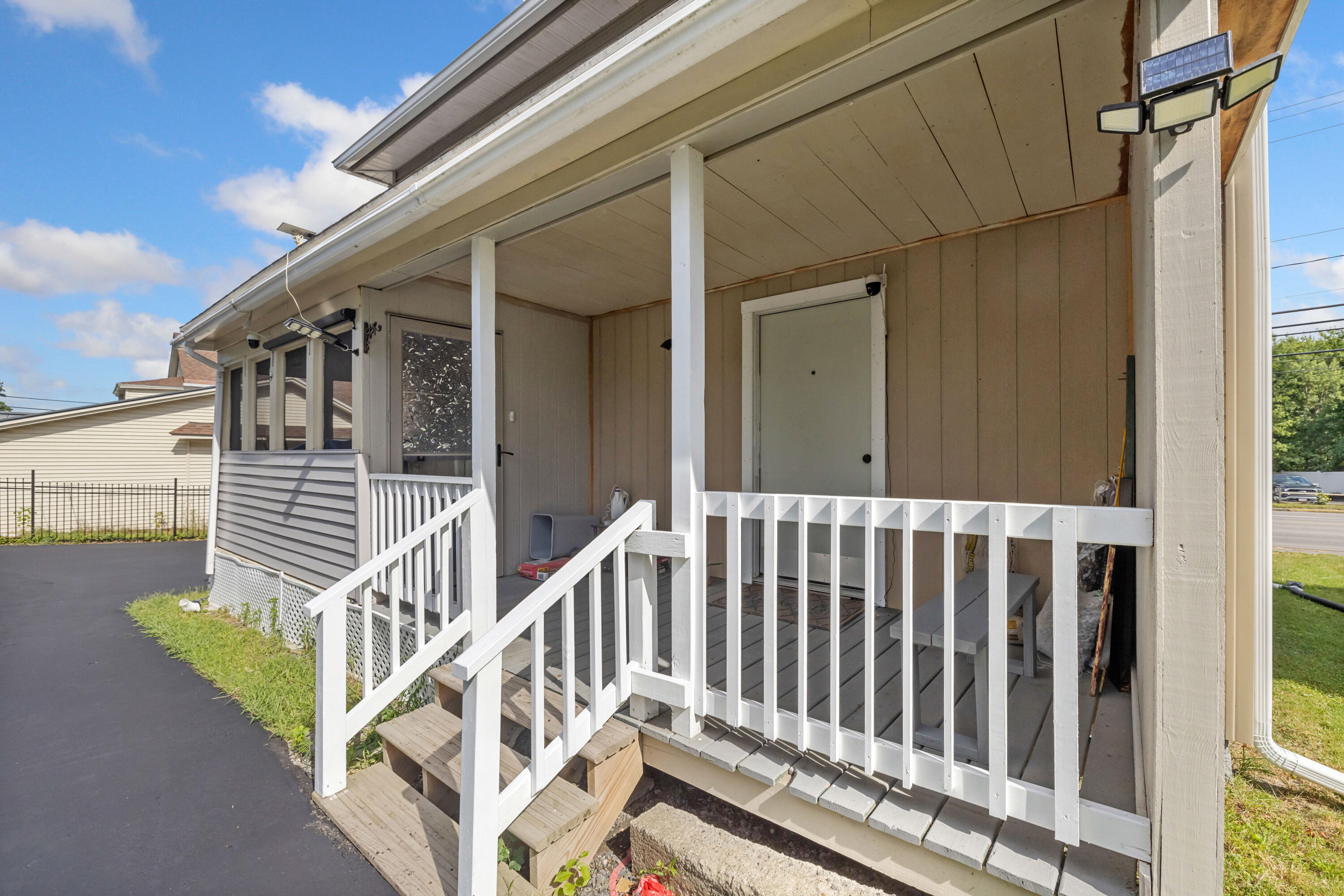 162 College Avenue Waterville, ME 04901 - Photo 4 of 42 3G0A7686