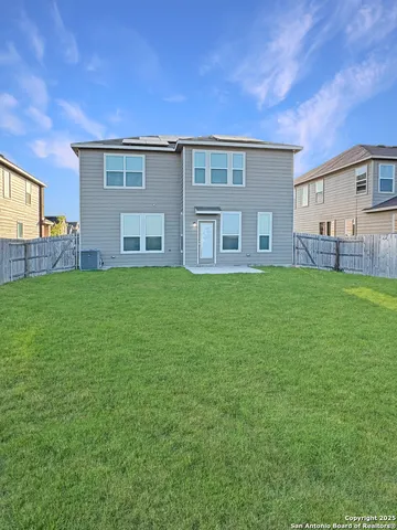 $1,895 | 3910 Sunfield Drive, Seguin, TX 78155