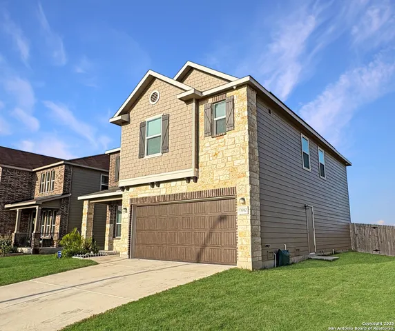 $1,895 | 3910 Sunfield Drive, Seguin, TX 78155