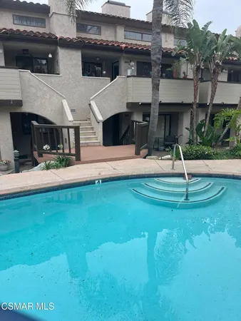 $524,000 | 1119 Via Montoya, Unit 20, Camarillo, CA 93010