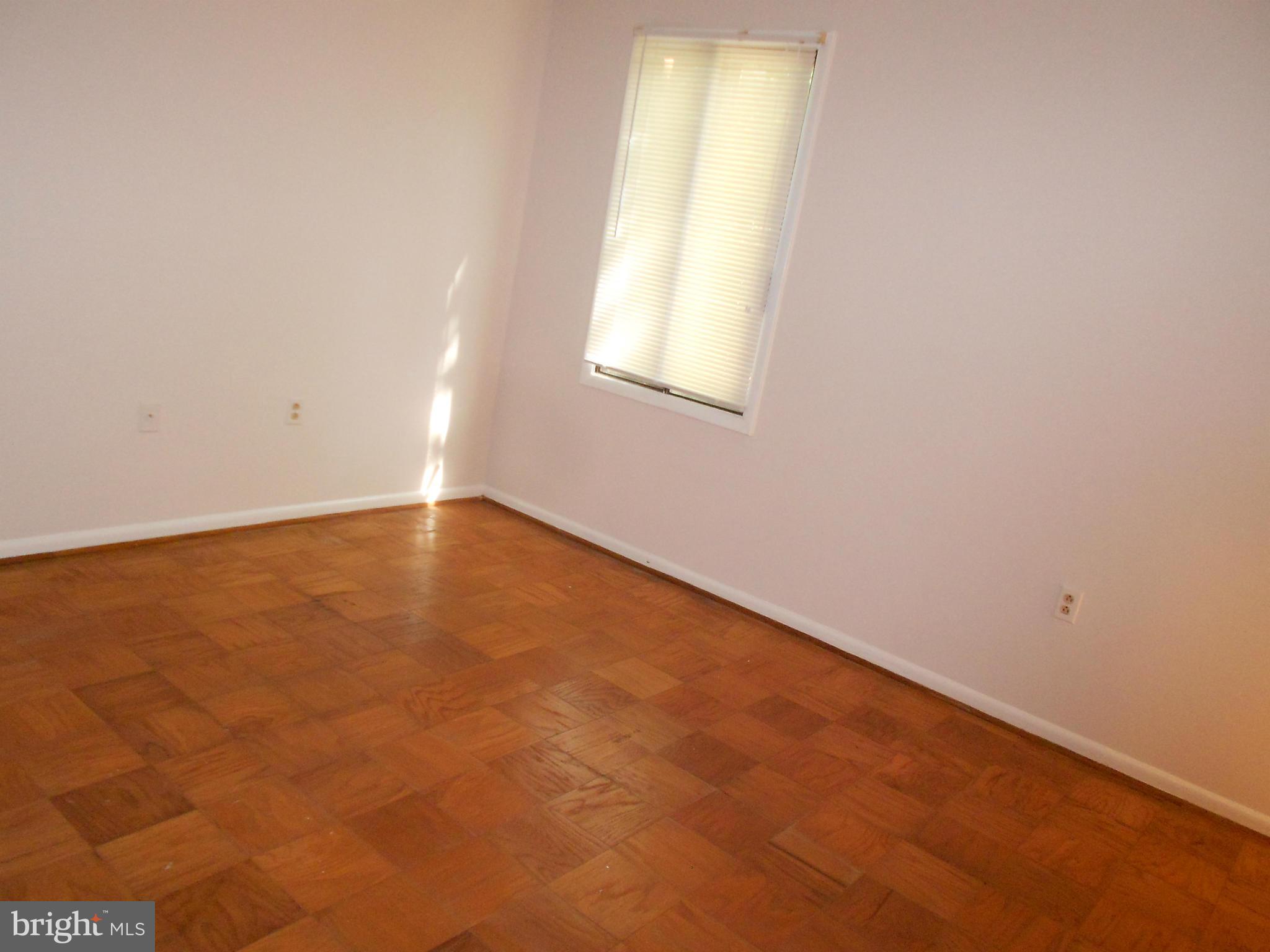 5235 West Running Brook Road, Unit 101 Columbia, MD 21044 - Photo 9 of 15 Bedroom (Master)