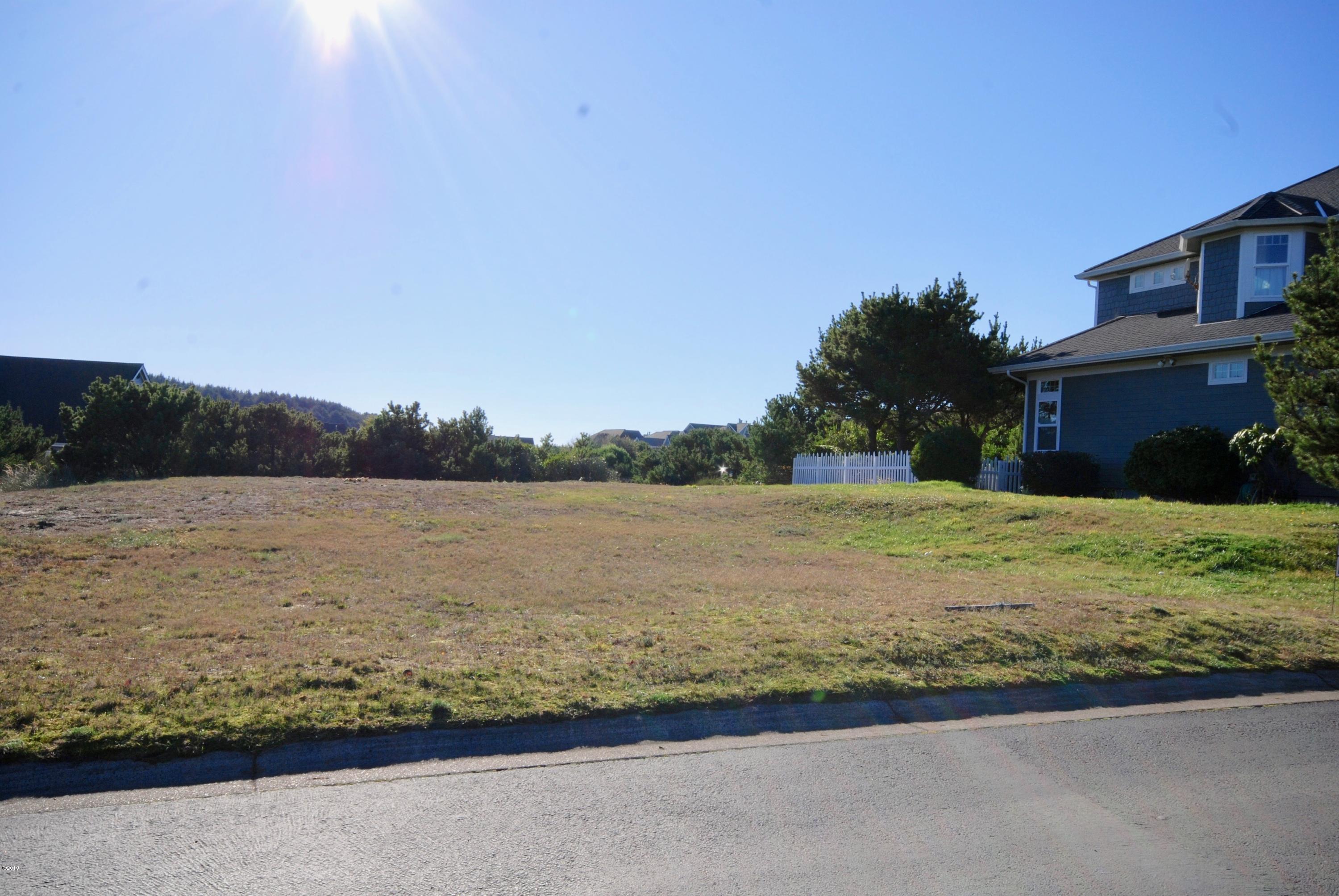320 Southwest 58th Street Newport, OR 97365 - Photo 9 of 29 Street View
