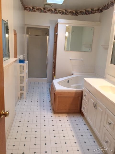 972 West Vassar Road Reese, MI 48757 - Photo 11 of 16 31221863-10.JPG