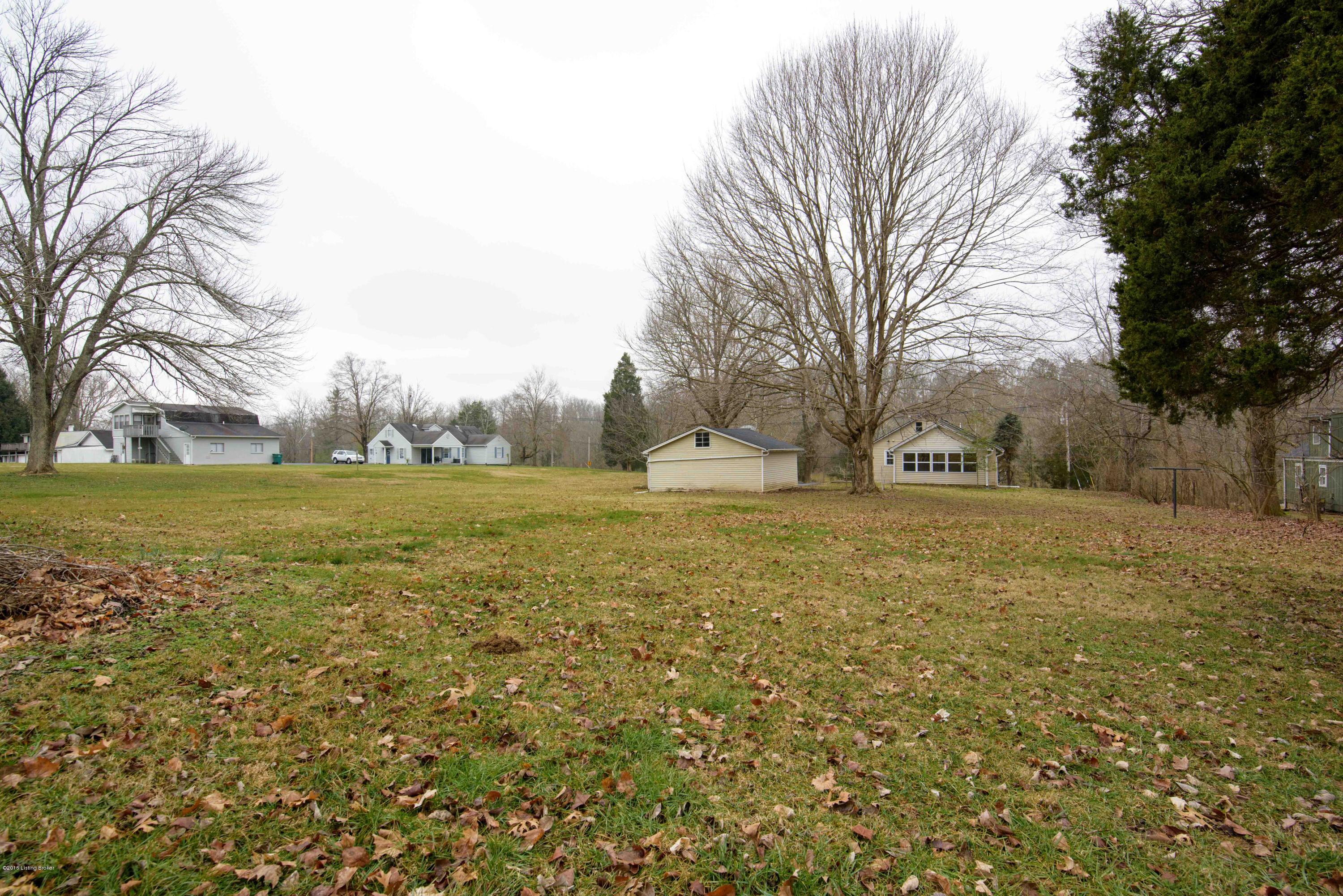 4011 Chenoweth Run Road Louisville, KY 40299 - Photo 37 of 39 4011Chenoweth_040
