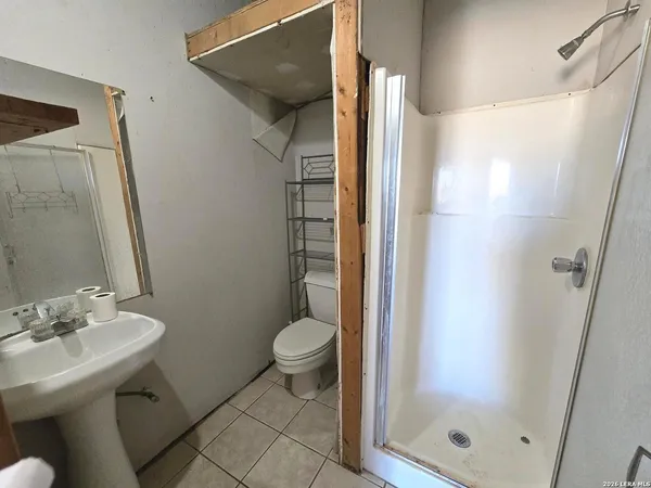 $650,000 | 18970 West Farm To Market 2790 South, Lytle, TX 78052