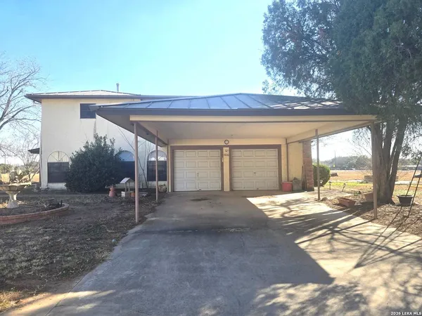 $650,000 | 18970 West Farm To Market 2790 South, Lytle, TX 78052