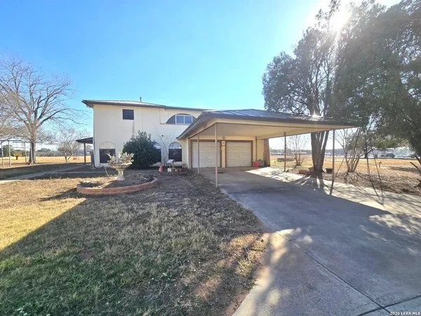 $650,000 | 18970 West Farm To Market 2790 South, Lytle, TX 78052