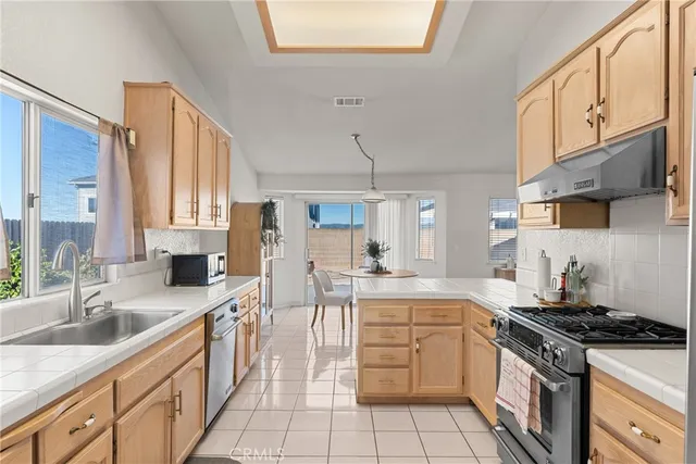 $749,900 | 781 Koval Lane, Santa Maria, CA 93455