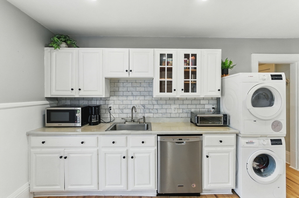 35 Locust Street, Unit 3 Danvers, MA 01923 - Photo 30 of 42