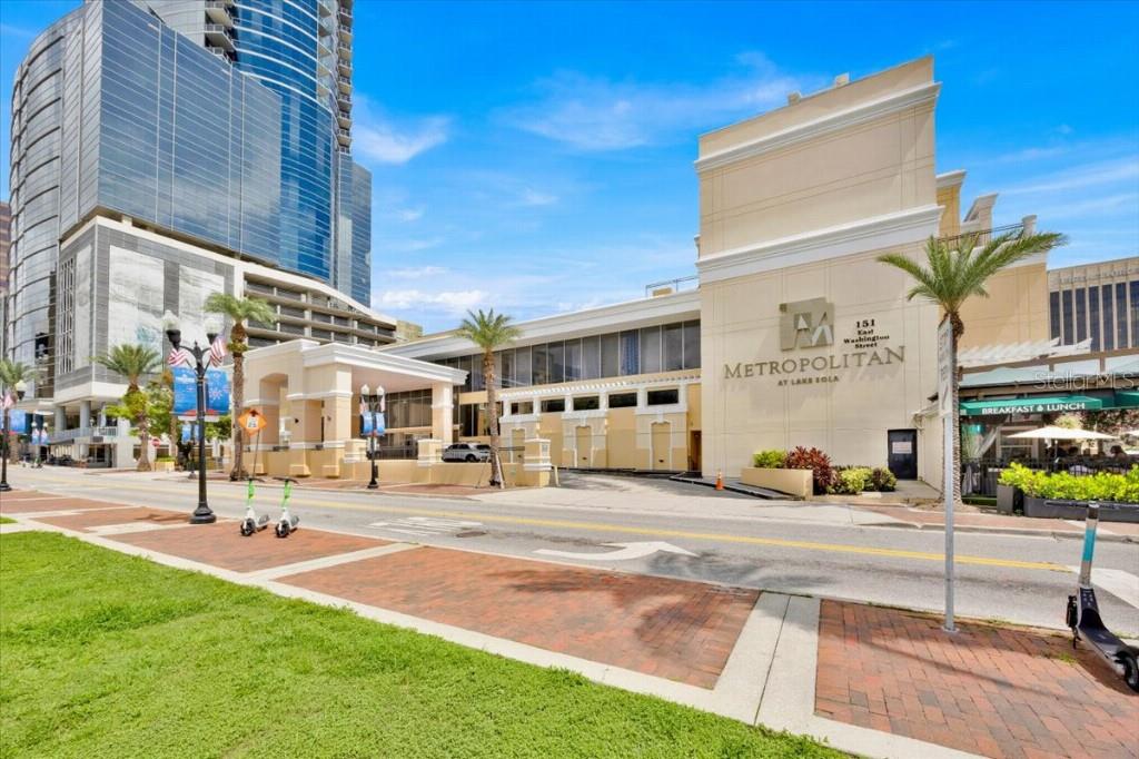 151 East Washington St Unit 507  