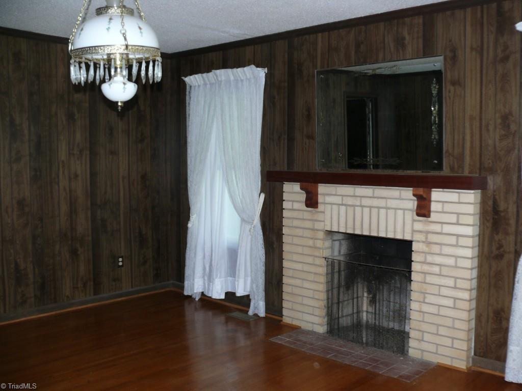 6275 Erect Road Seagrove, NC 27341 - Photo 11 of 30