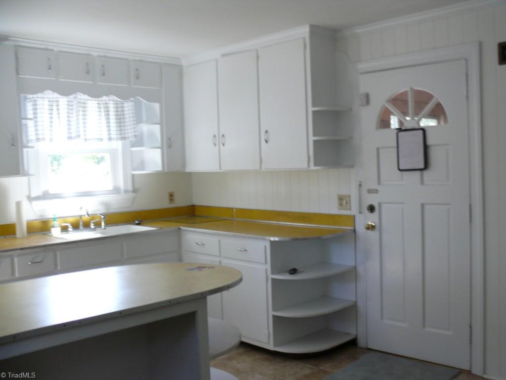 6275 Erect Road Seagrove, NC 27341 - Photo 18 of 30