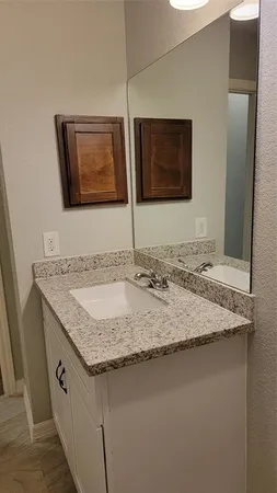 $1,900 | 9630 East Savile Circle, Houston, TX 77065