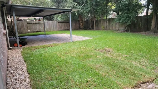 $1,900 | 9630 East Savile Circle, Houston, TX 77065