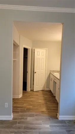 $1,900 | 9630 East Savile Circle, Houston, TX 77065