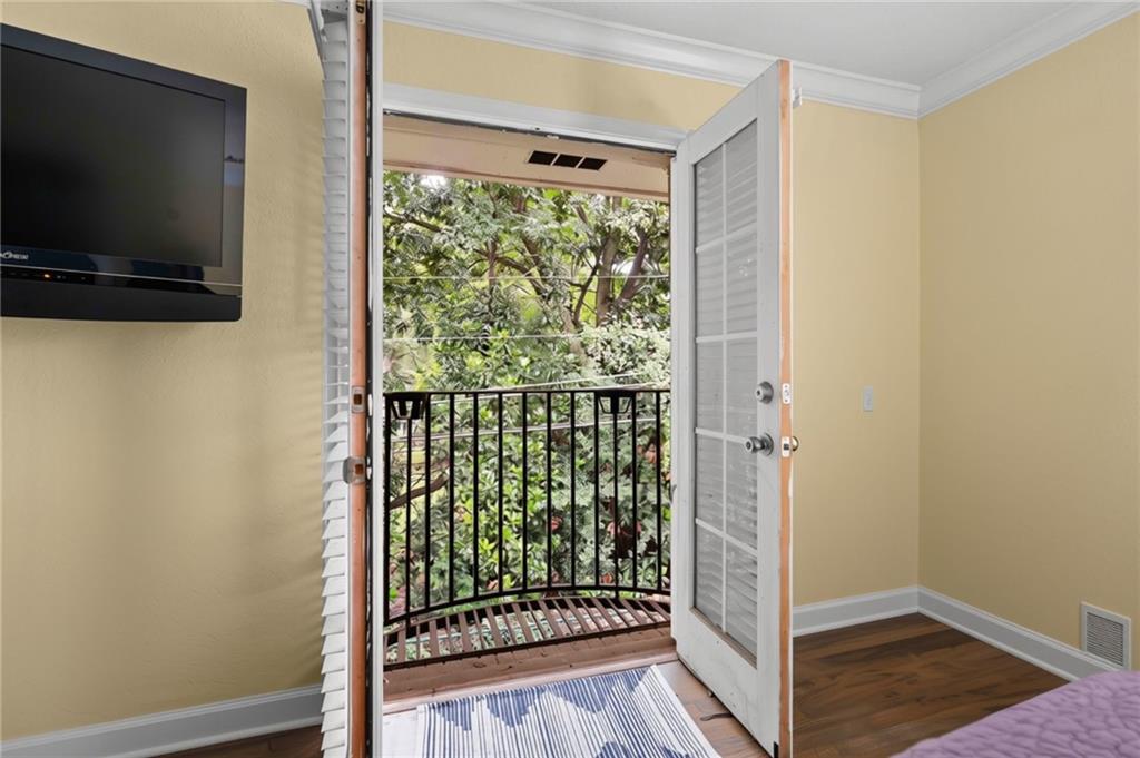 869 Briarcliff Road Northeast, Unit C24 Atlanta, GA 30306 - Photo 28 of 44 Gallery Image 28