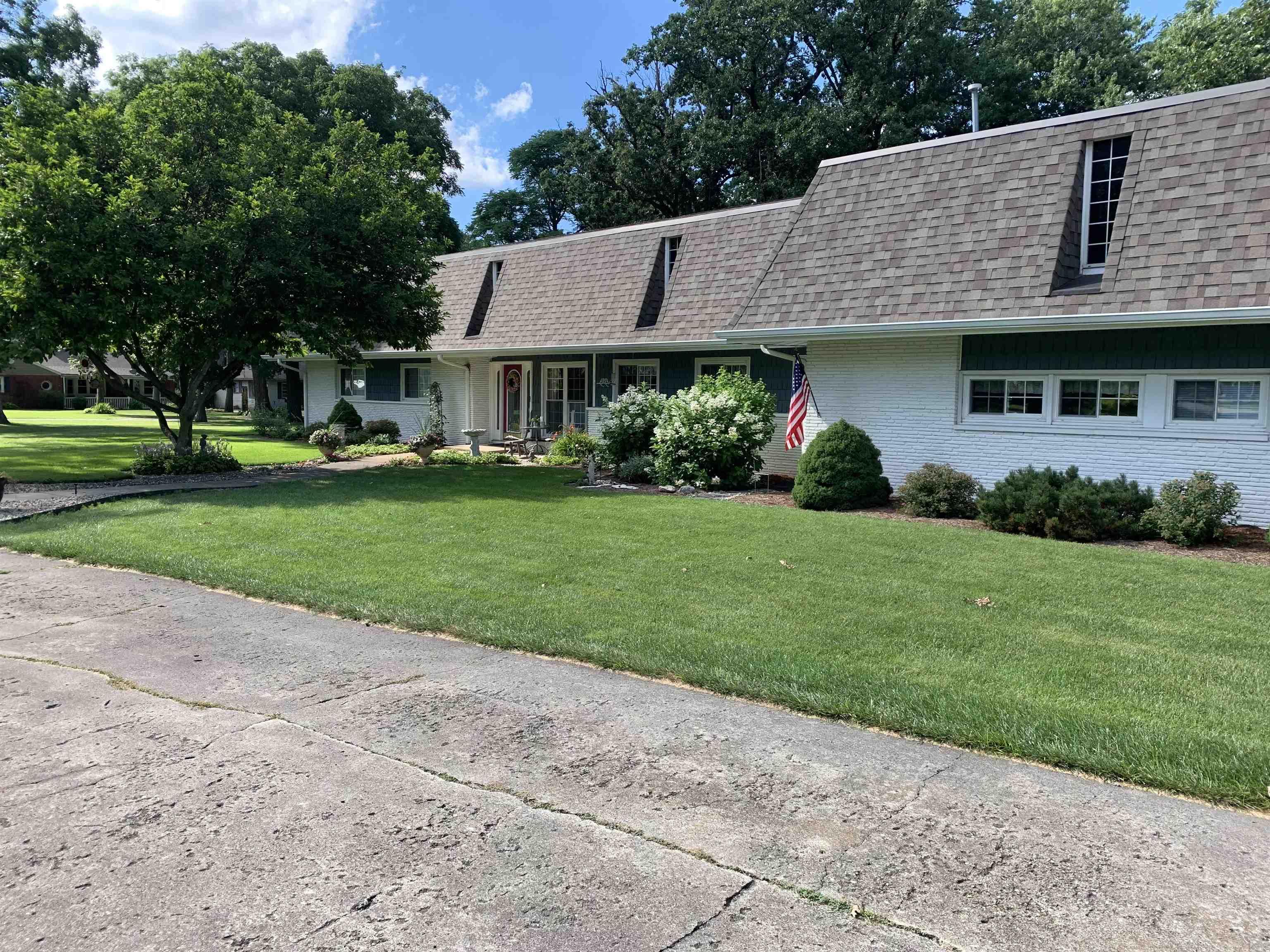 5109 North Hickory Road Muncie, IN 47303 - Photo 33 of 36 Gallery Image 33