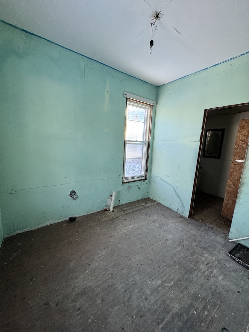 409 South College Avenue Dixon, IL 61021 - Photo 5 of 5