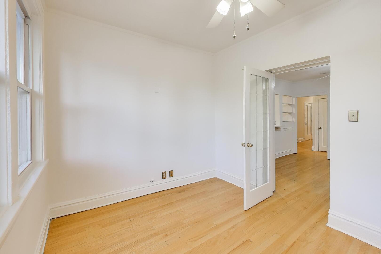 7346 Lake Street, Unit 2W River Forest, IL 60305 - Photo 17 of 30 a view of livingroom with natural light
