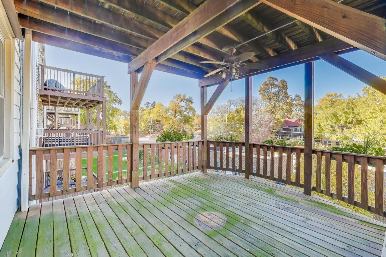 7346 Lake Street, Unit 2W River Forest, IL 60305 - Photo 24 of 30 a view of balcony with wooden floor