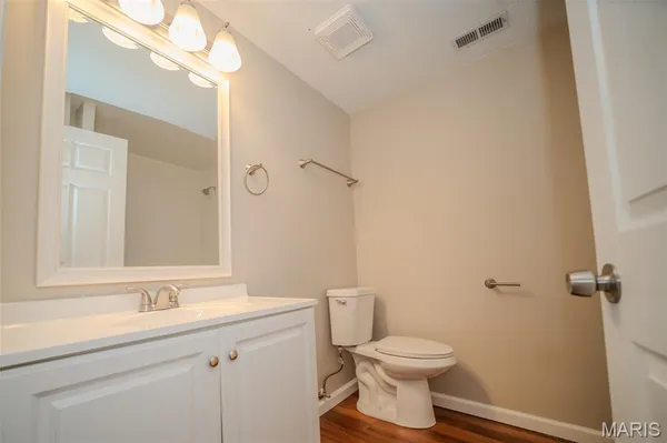 $227,500 | 8600 North Hwy Vv, Columbia, MO 65202