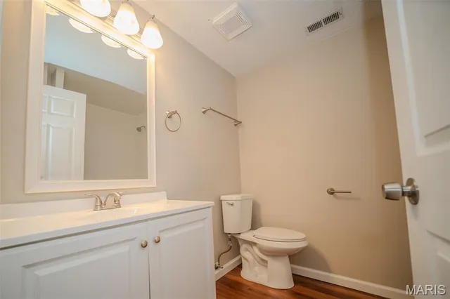 $235,000 | 8600 North Hwy Vv, Columbia, MO 65202