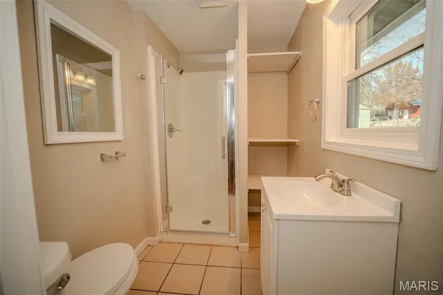 $235,000 | 8600 North Hwy Vv, Columbia, MO 65202