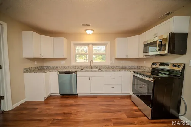 $235,000 | 8600 North Hwy Vv, Columbia, MO 65202