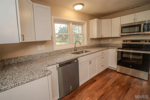 $235,000 | 8600 North Hwy Vv, Columbia, MO 65202