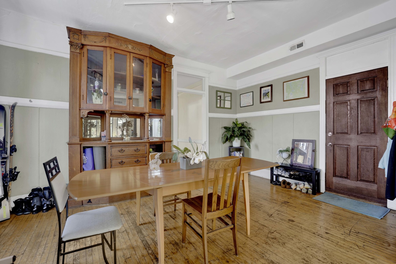 1406 West Flournoy Street, Unit 3 Chicago, IL 60607 - Photo 8 of 17