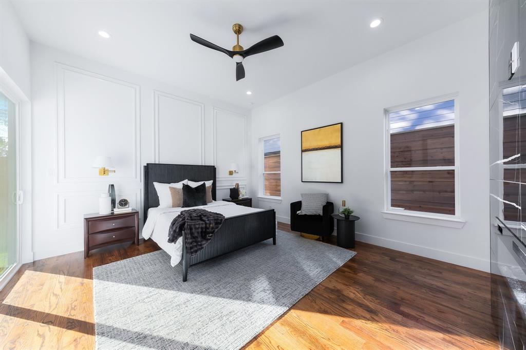 3351 Sylvan Avenue Dallas, TX 75212 - Photo 20 of 40 a bedroom with bed and window