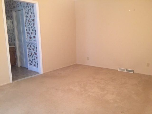1130 Autun Road Pendleton, SC 29670 - Photo 8 of 27
