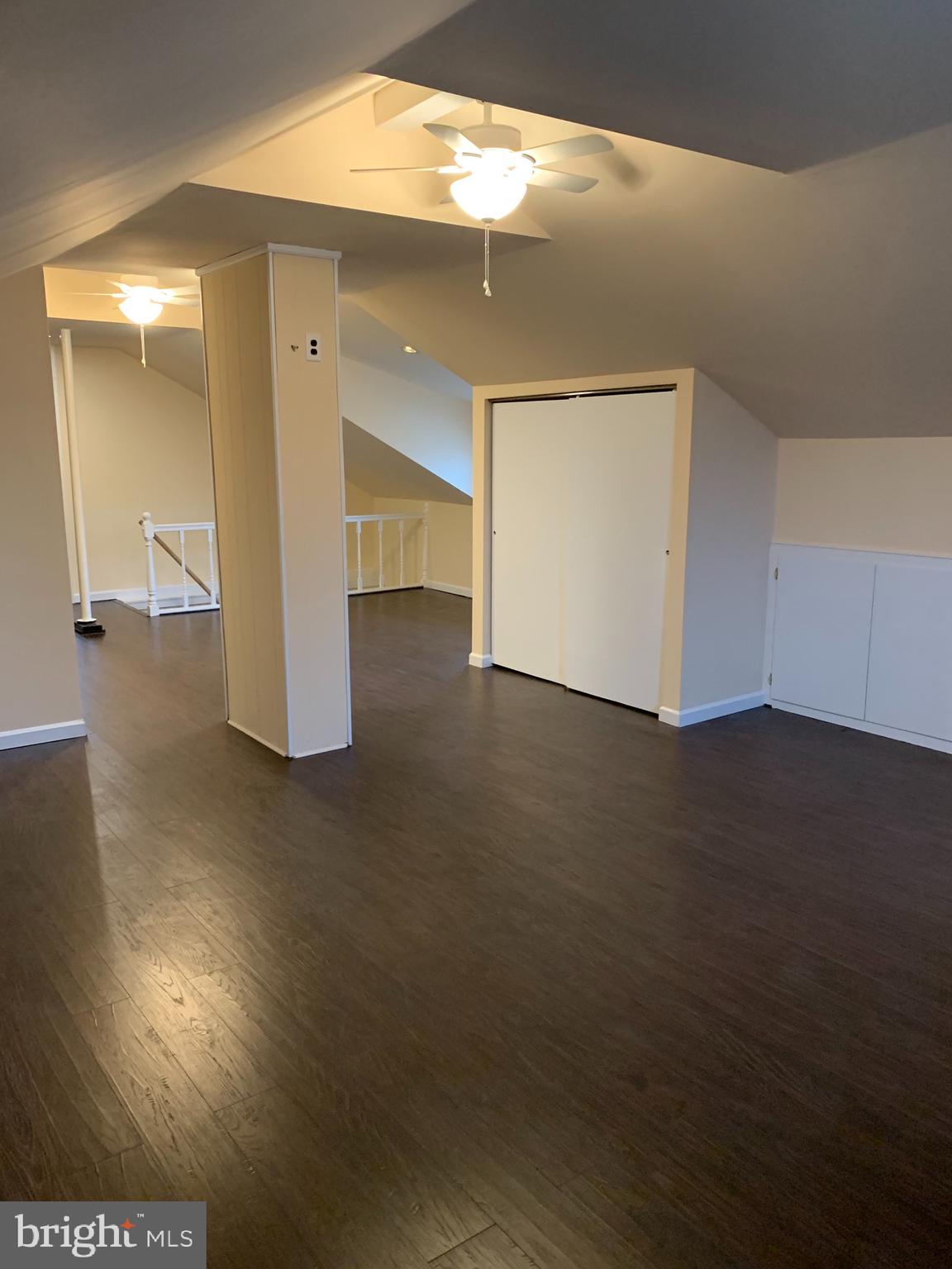 18 Ridge Boulevard Brookhaven, PA 19015 - Photo 20 of 29 Master suite
