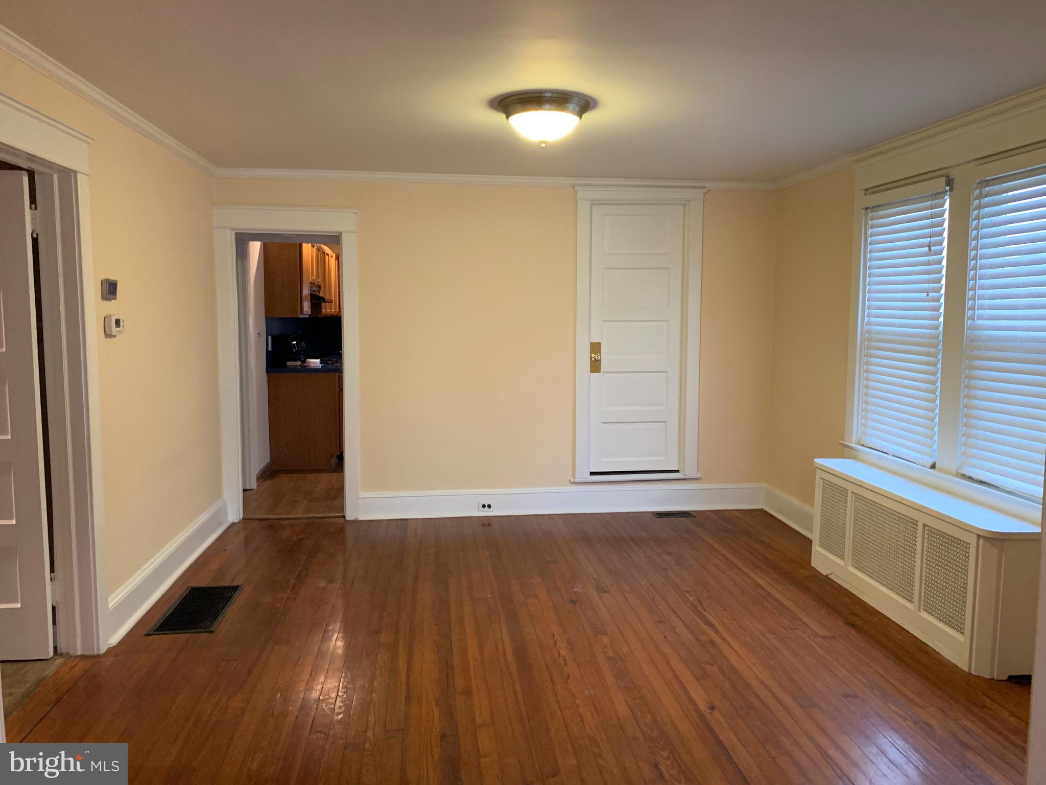 18 Ridge Boulevard Brookhaven, PA 19015 - Photo 8 of 29 Dining room
