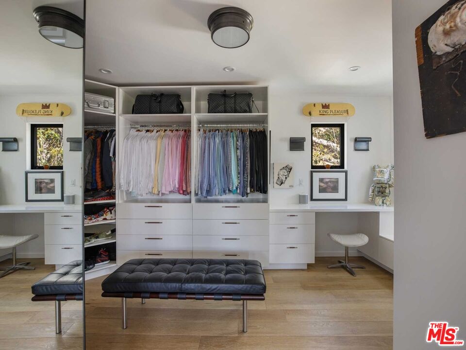 8480 Harold Way Los Angeles, CA 90069 - Photo 22 of 43