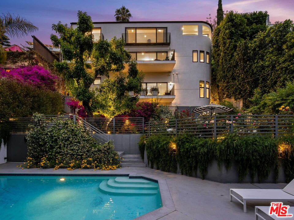 8480 Harold Way Los Angeles, CA 90069 - Photo 42 of 43